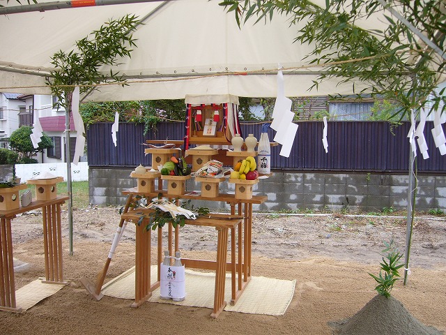 地鎮祭の祭壇の写真です