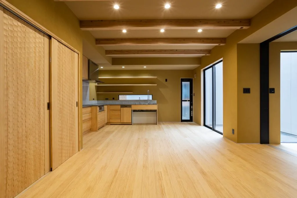 新築施工事例を更新しました ~光庭のある家~